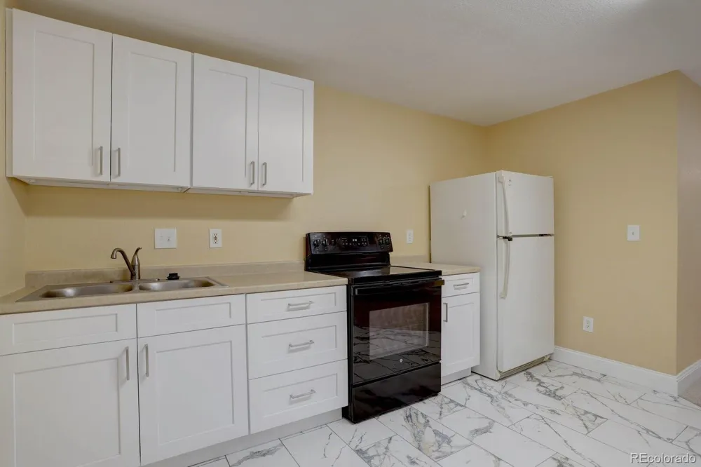 2522 Atchison Street Aurora, CO 80011