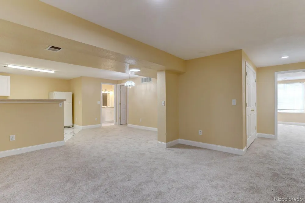 2522 Atchison Street Aurora, CO 80011