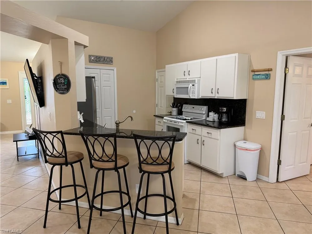 2126 SE 5th Court Cape Coral, FL 33990