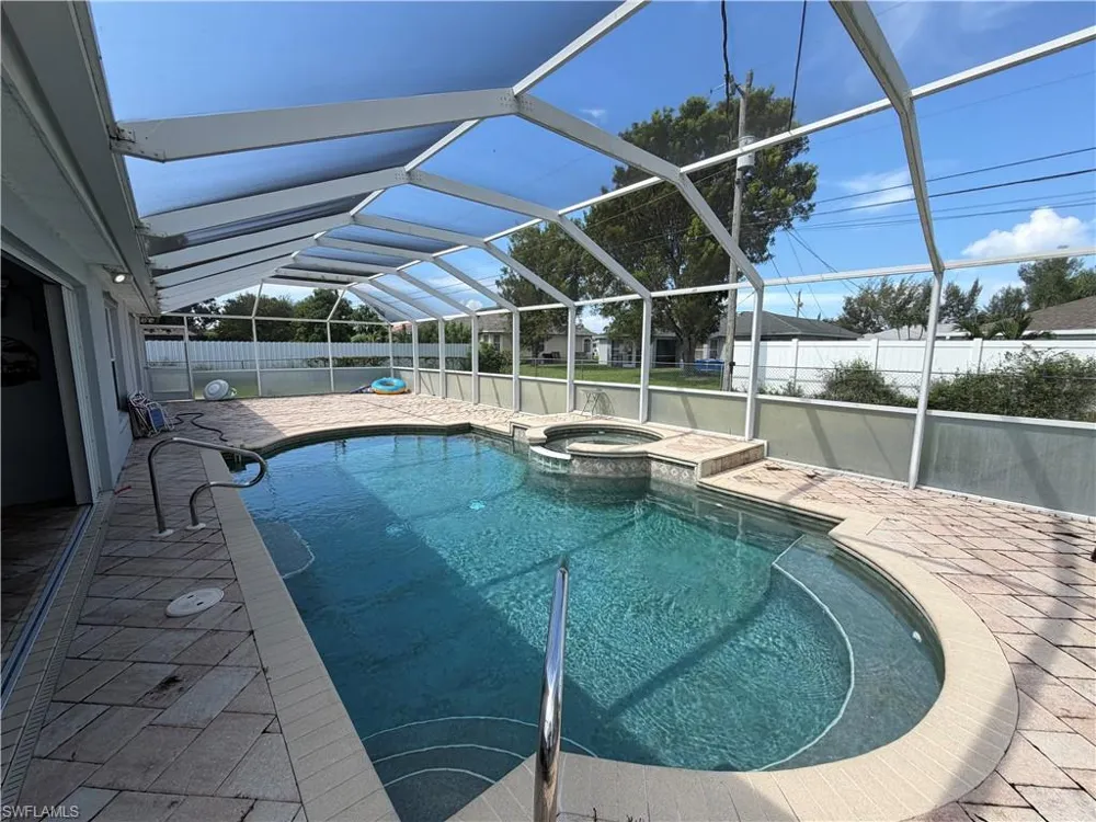 2126 SE 5th Court Cape Coral, FL 33990