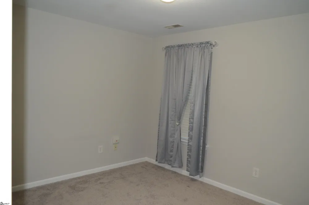 223 Stockbridge Drive Spartanburg, SC 29301