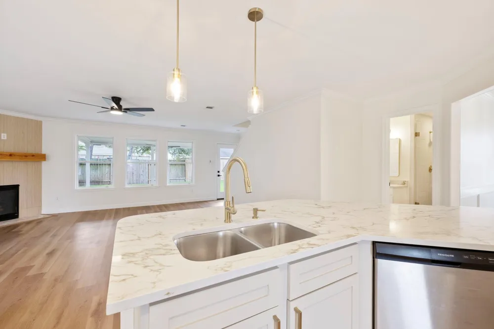 16966 Tableland Trail Conroe, TX 77385