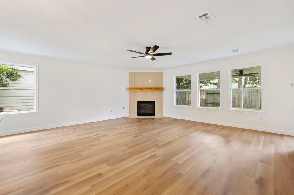 16966 Tableland Trail Conroe, TX 77385
