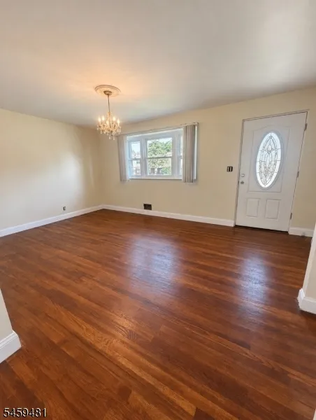 251 Chamberlain Ave Paterson City, NJ 07502