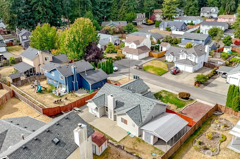 8552 Covina Loop NE Bremerton, WA 98311