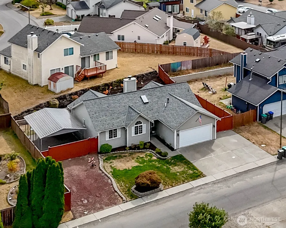 8552 Covina Loop NE Bremerton, WA 98311