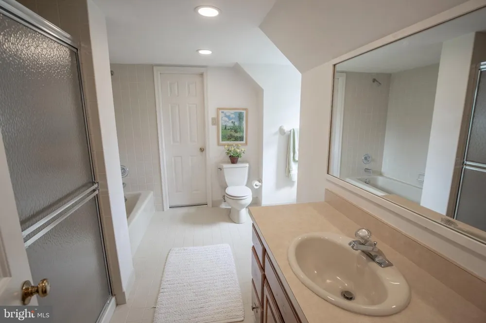1703 SCOTT DRIVE Newtown, PA 18940