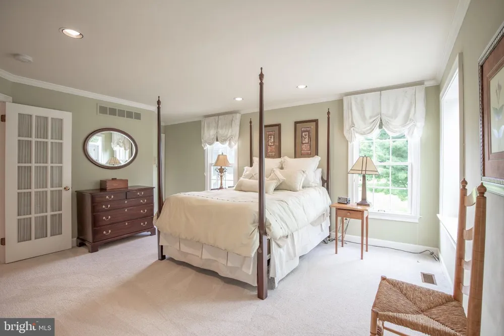 1703 SCOTT DRIVE Newtown, PA 18940