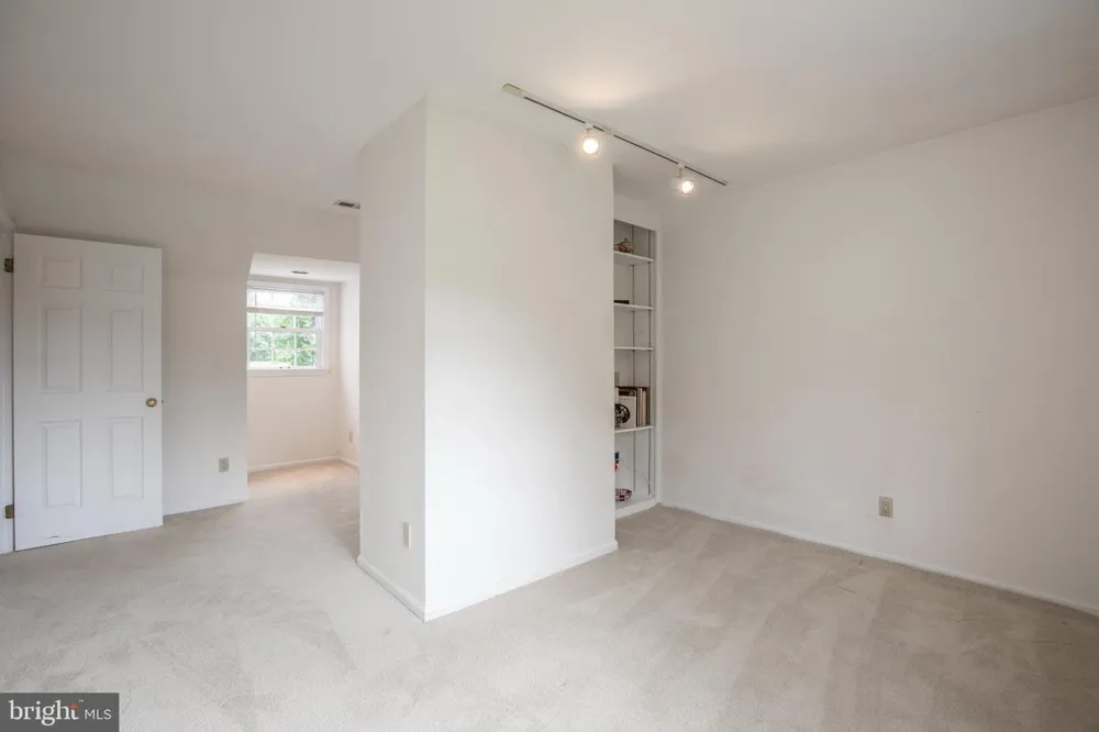 1703 SCOTT DRIVE Newtown, PA 18940