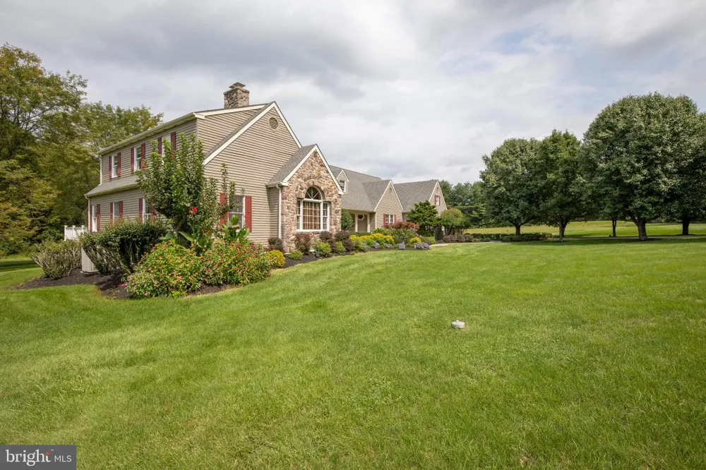 1703 SCOTT DRIVE Newtown, PA 18940