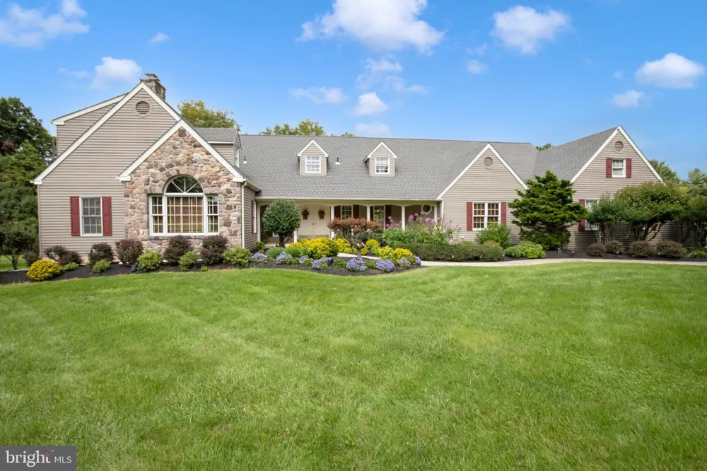 1703 SCOTT DRIVE Newtown, PA 18940