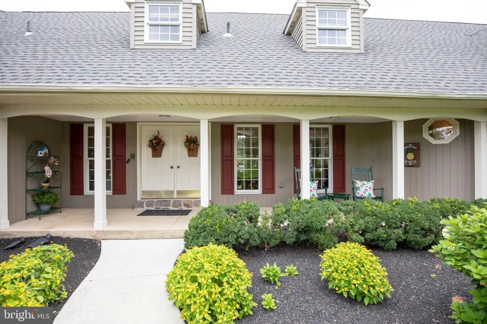 1703 SCOTT DRIVE Newtown, PA 18940