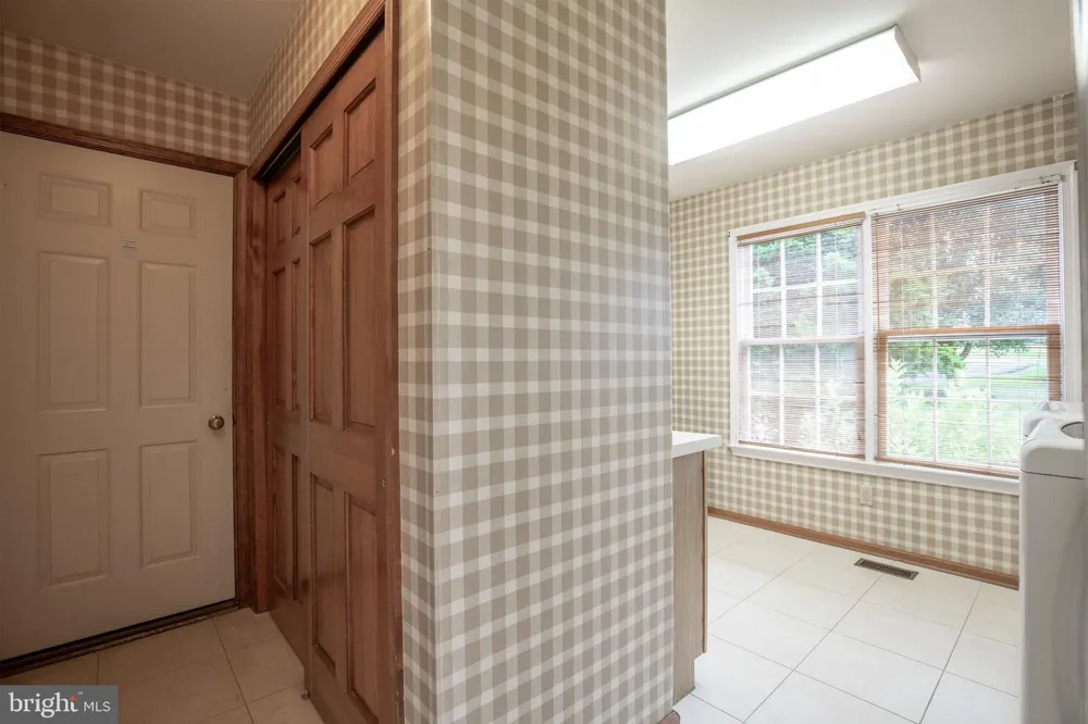 1703 SCOTT DRIVE Newtown, PA 18940