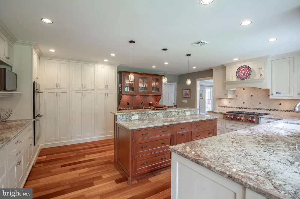 1703 SCOTT DRIVE Newtown, PA 18940