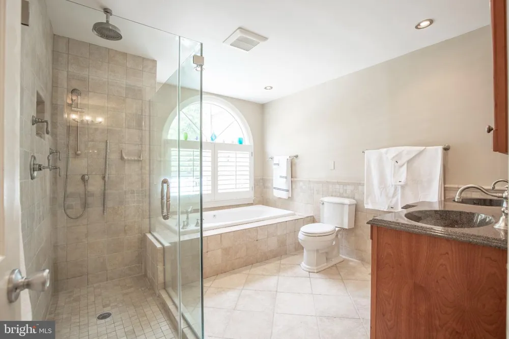 1703 SCOTT DRIVE Newtown, PA 18940