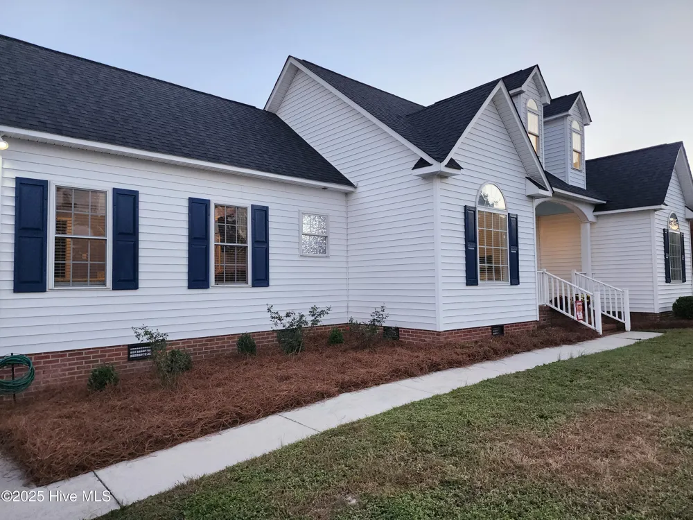 108 Eudora Drive Newport, NC 28570