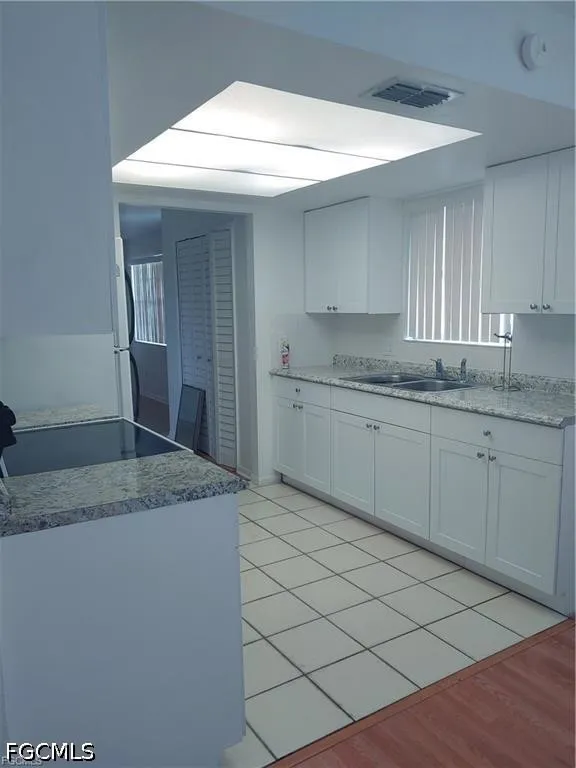 SE 4th Place #5 Cape Coral, FL 33904
