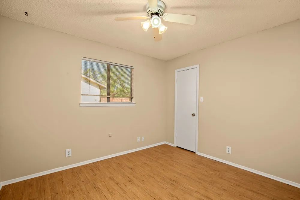 3505 Rocky Hollow Trail #B Georgetown, TX 78628