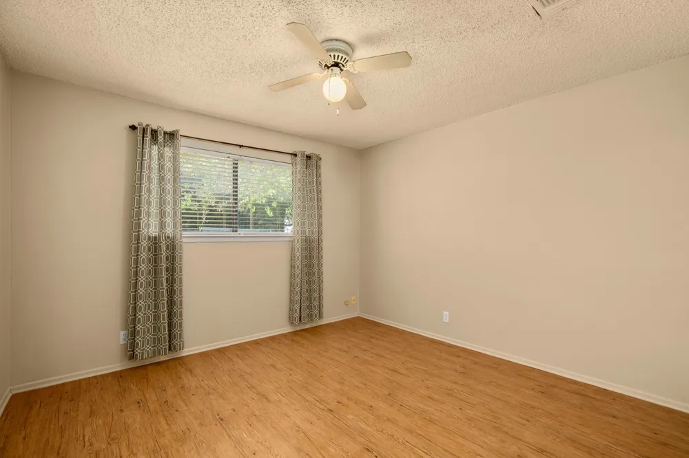 3505 Rocky Hollow Trail #B Georgetown, TX 78628