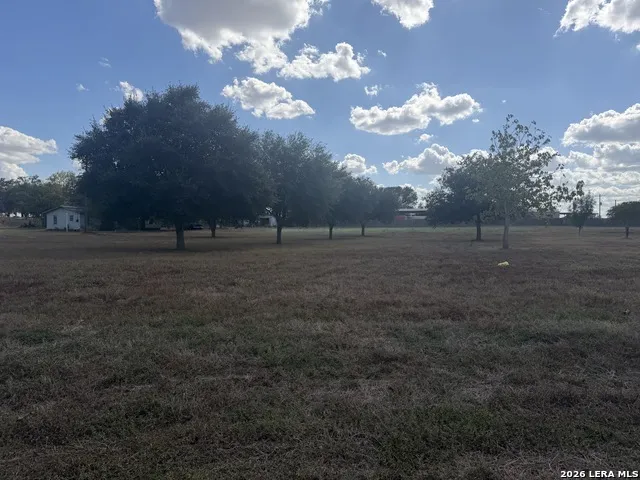 1200 W Main Stockdale, TX 78160