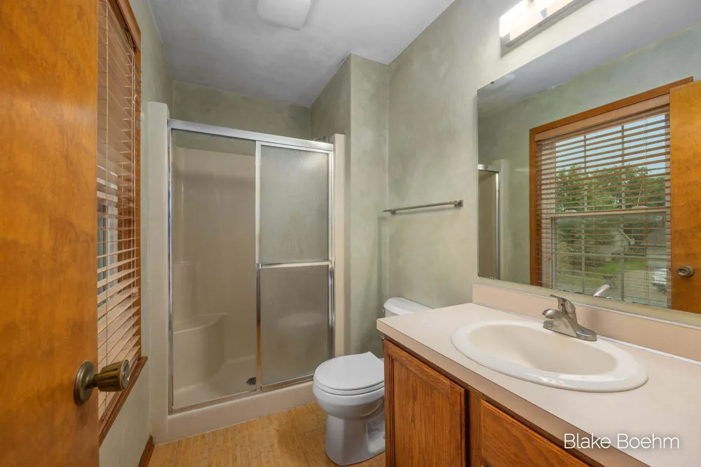 2251 Yorktown Drive SE Kentwood, MI 49508