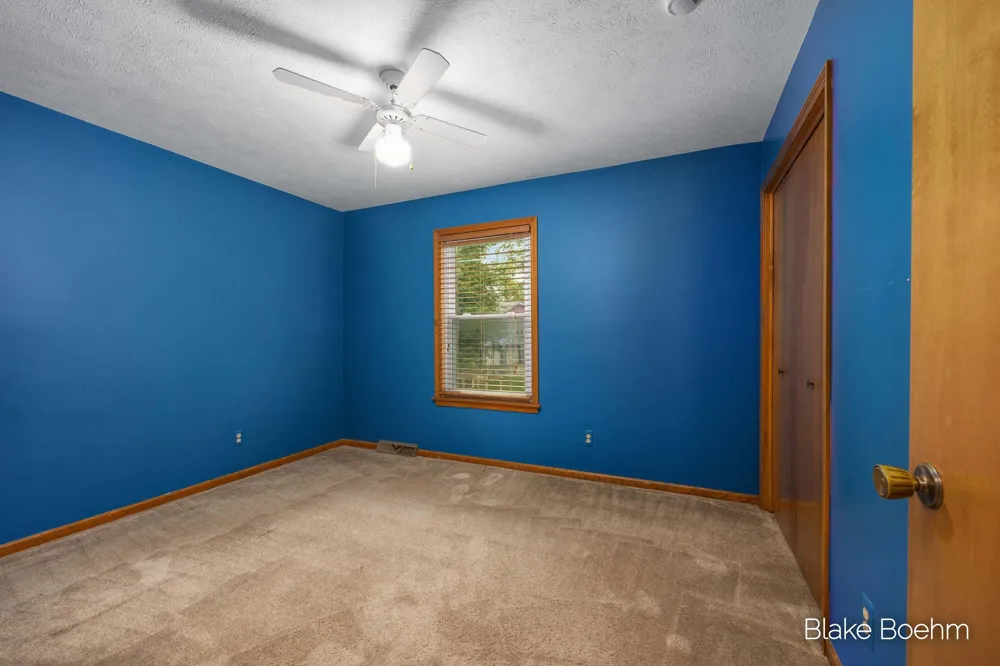 2251 Yorktown Drive SE Kentwood, MI 49508