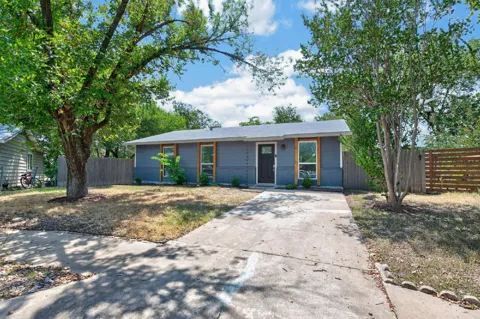 6021 Bluebell Circle