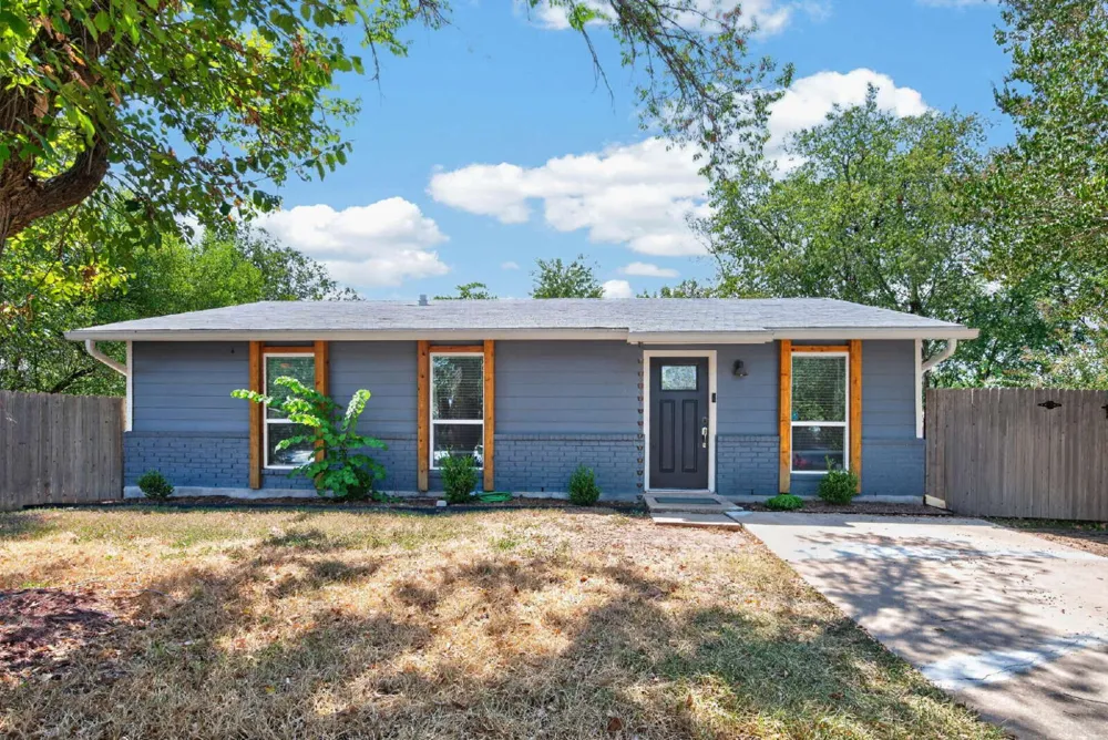 6021 Bluebell Circle Austin, TX 78741
