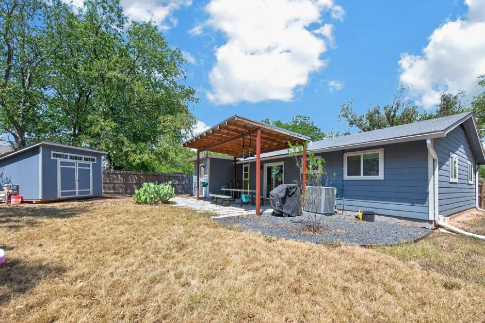 6021 Bluebell Circle Austin, TX 78741