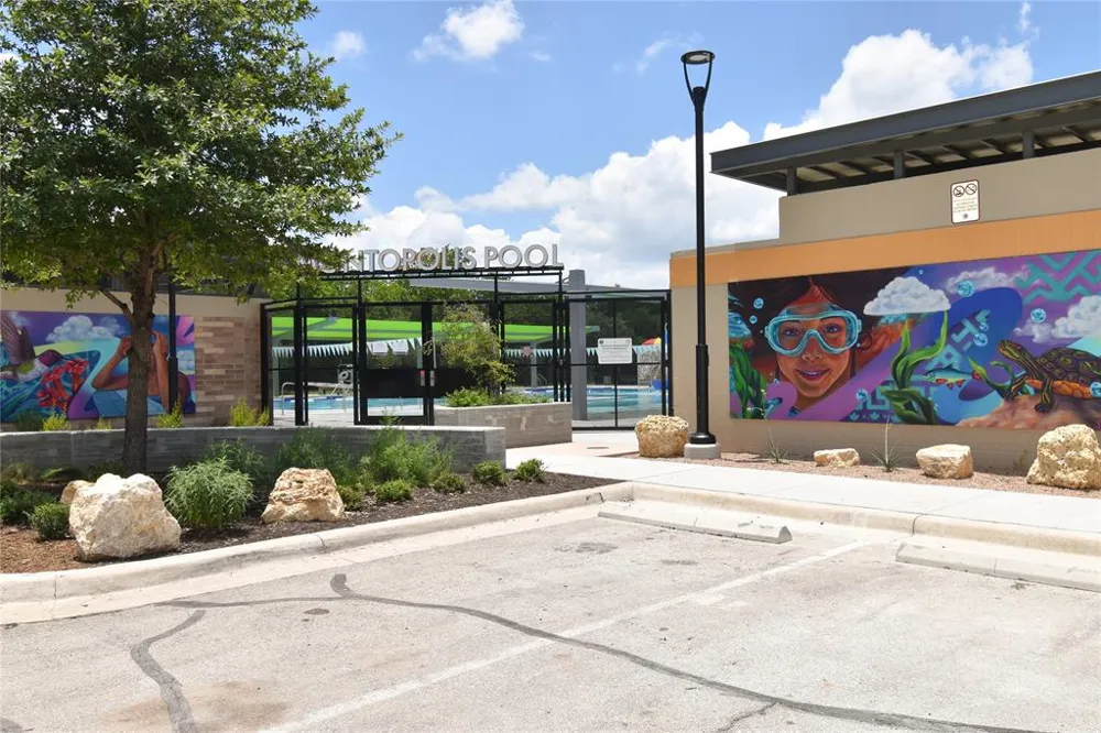6021 Bluebell Circle Austin, TX 78741