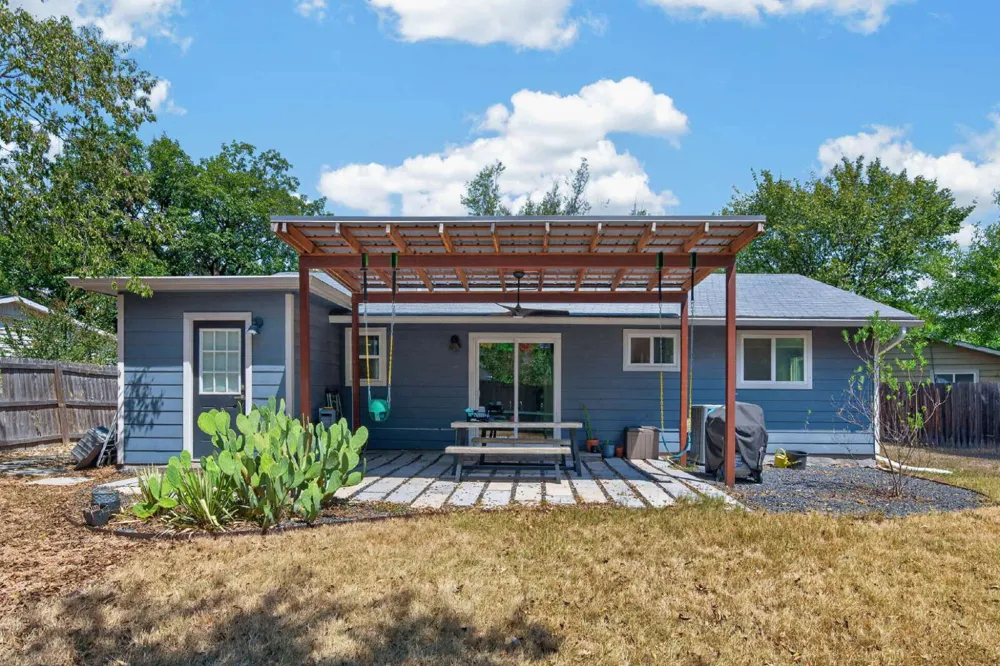 6021 Bluebell Circle Austin, TX 78741