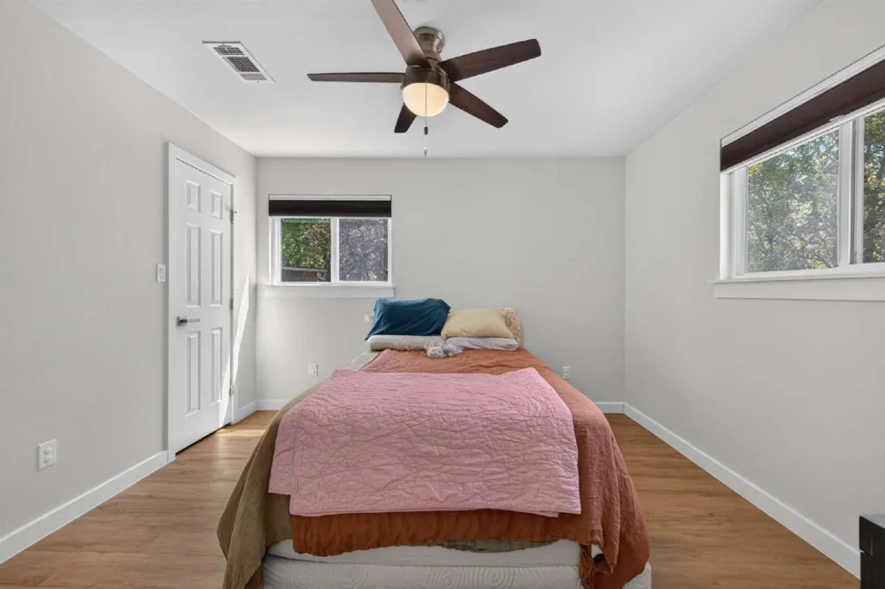 6021 Bluebell Circle Austin, TX 78741