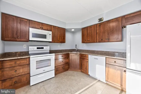 112 HARVEST LANE #104
