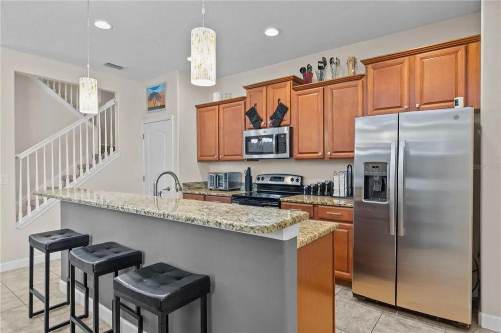 9037 SAVANNAH JULIP LANE Orlando, FL 32832