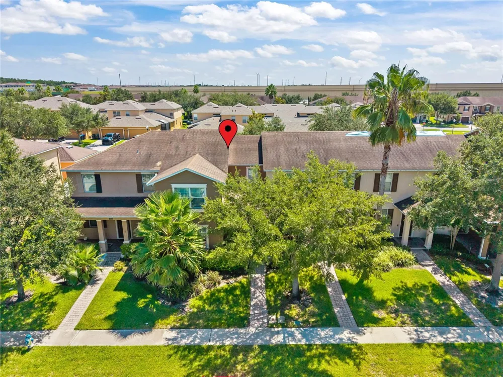 9037 SAVANNAH JULIP LANE Orlando, FL 32832