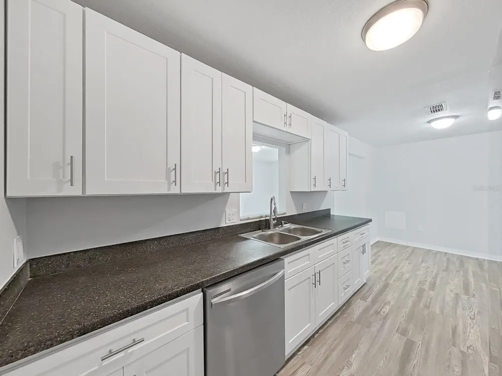 27055 FRAMPTON AVENUE Brooksville, FL 34602