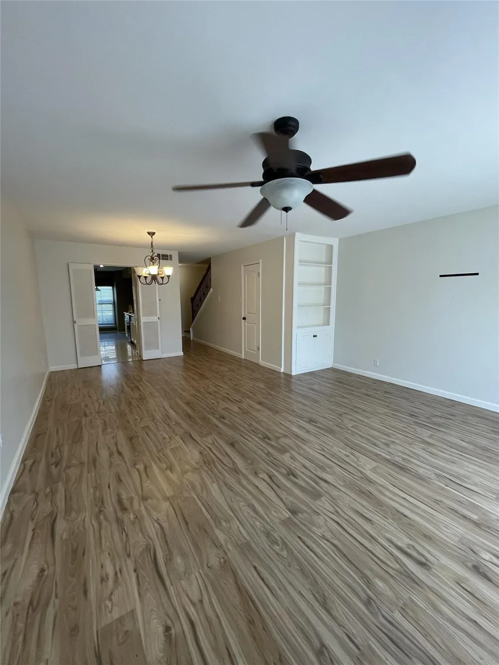 13278 Trail Hollow Houston, TX 77079