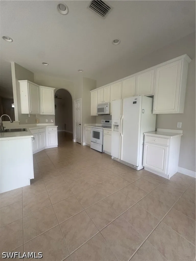 Fishtail Palm Court Naples, FL 34120