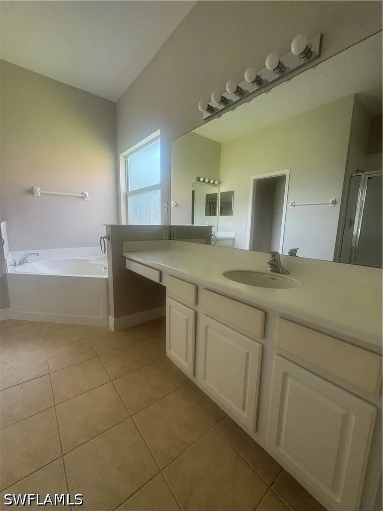 Fishtail Palm Court Naples, FL 34120