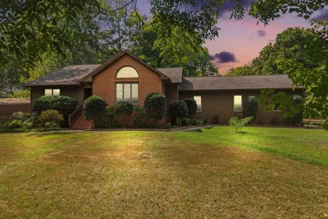 1990 Rock Springs Rd