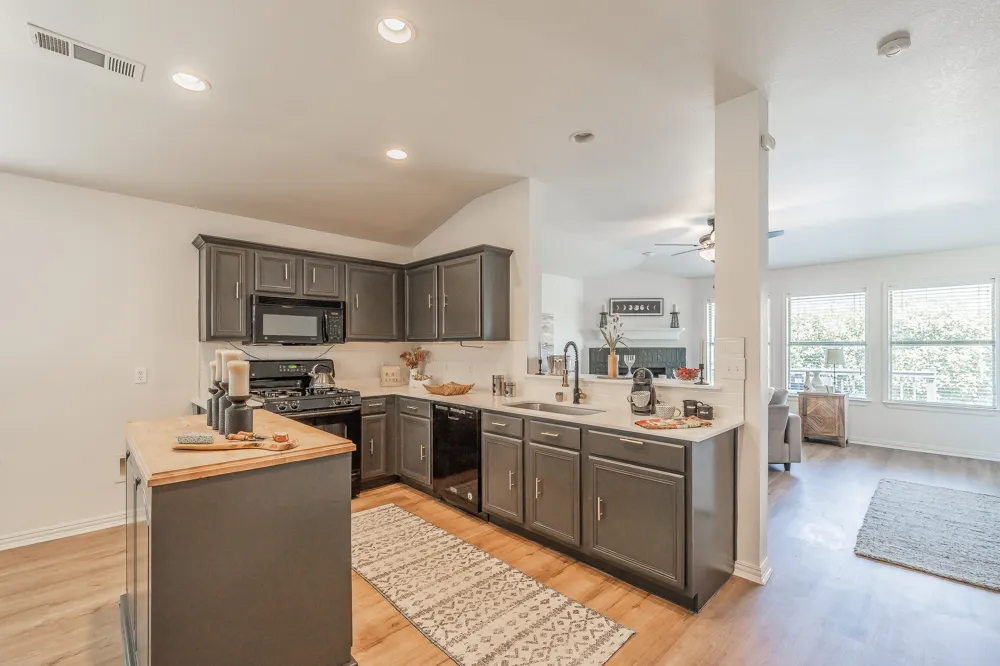 1056 Breeders Cup Drive Fort Worth, TX 76179