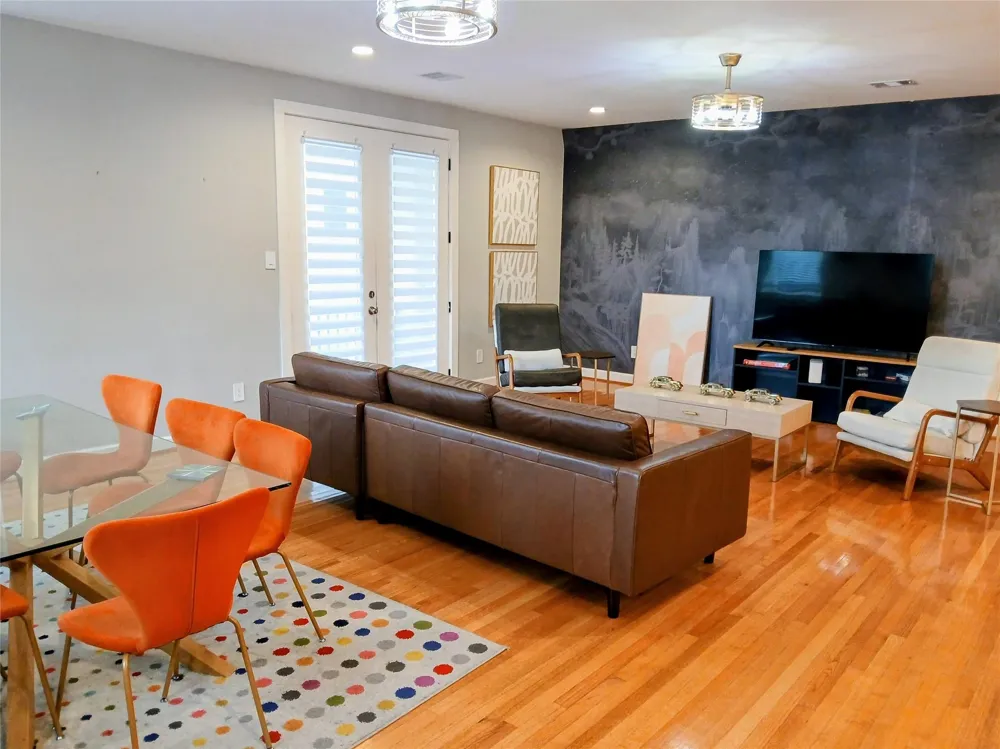 3333 Kilgore Street Houston, TX 77021
