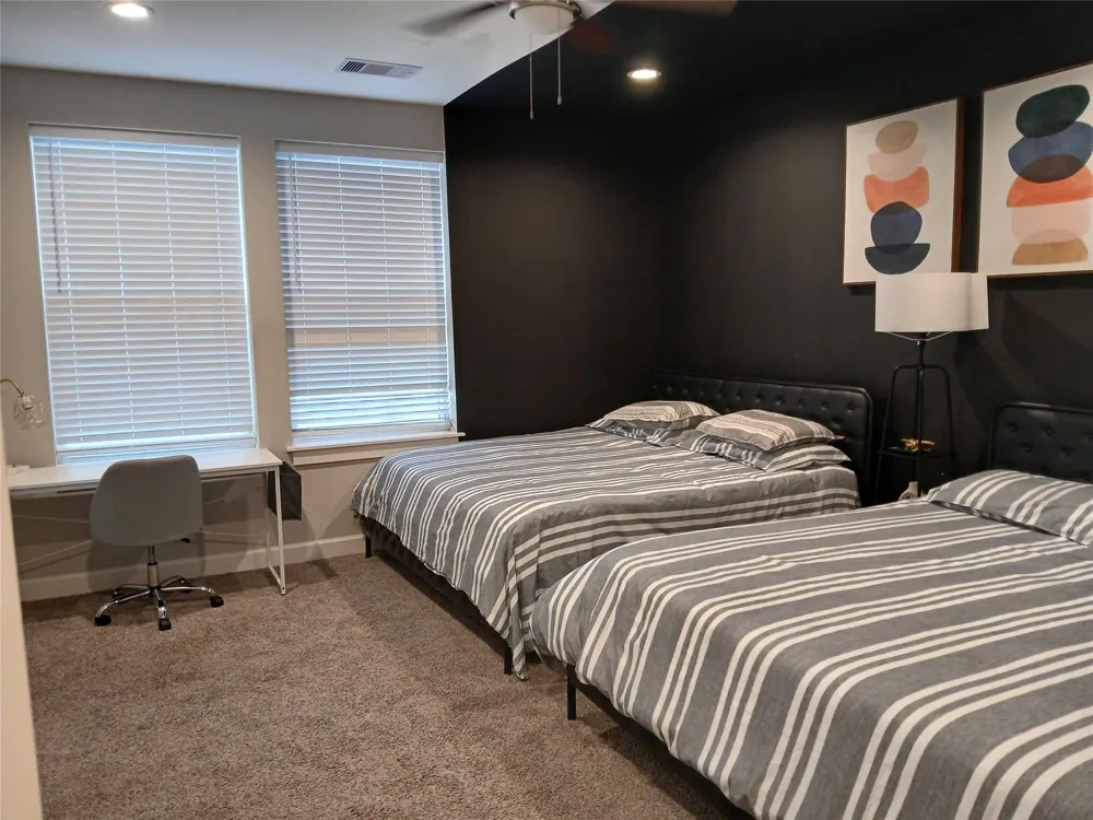 3333 Kilgore Street Houston, TX 77021