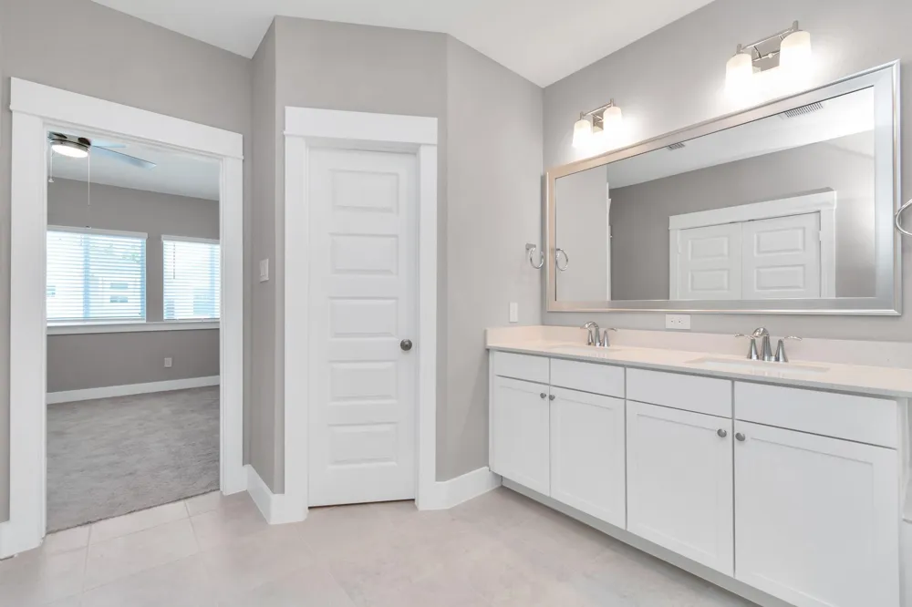2715 Katri Way Houston, TX 77008