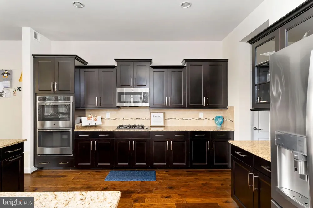 21101 GOOSE PRESERVE DRIVE Ashburn, VA 20148