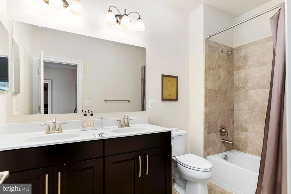 21101 GOOSE PRESERVE DRIVE Ashburn, VA 20148