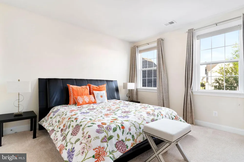 21101 GOOSE PRESERVE DRIVE Ashburn, VA 20148
