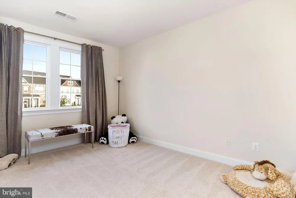 21101 GOOSE PRESERVE DRIVE Ashburn, VA 20148