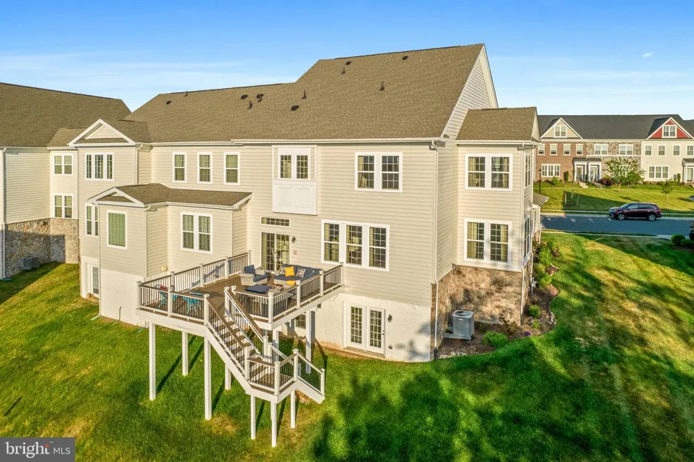 21101 GOOSE PRESERVE DRIVE Ashburn, VA 20148