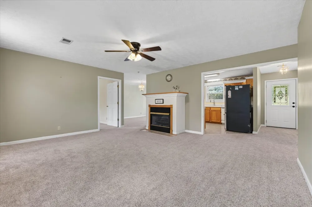 6702 Highway 41 Cedar Hill, TN 37032